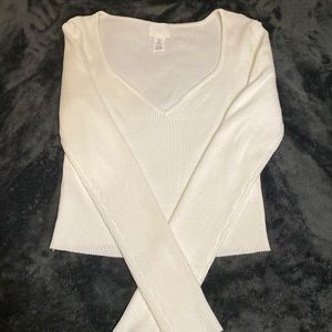 H & M Cropped Long Sleeve 𓆩❤︎𓆪